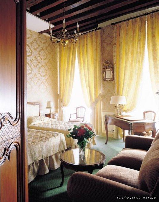 Hotel D'Angleterre Paris Ruang foto